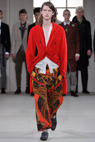 Alexander McQueen / - 2011